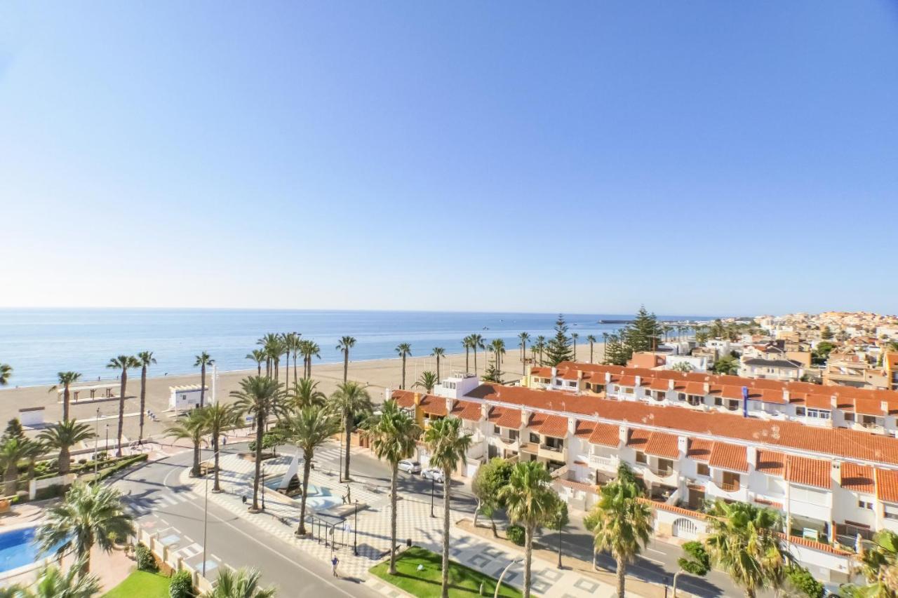 Ático Almería. Paseo marítimo Roquetas de Mar Exterior foto